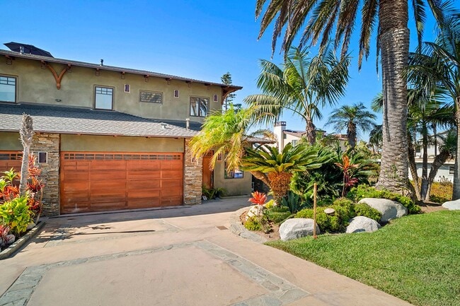 Building Photo - Carlsbad Blvd