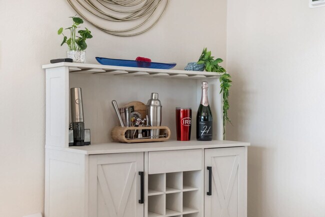 Building Photo - 2543 Sunny Breeze Ave