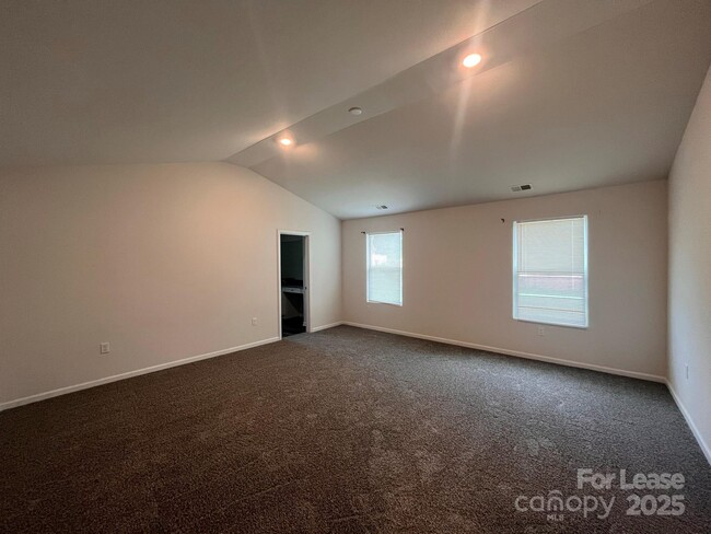 Building Photo - 178 Bannock St