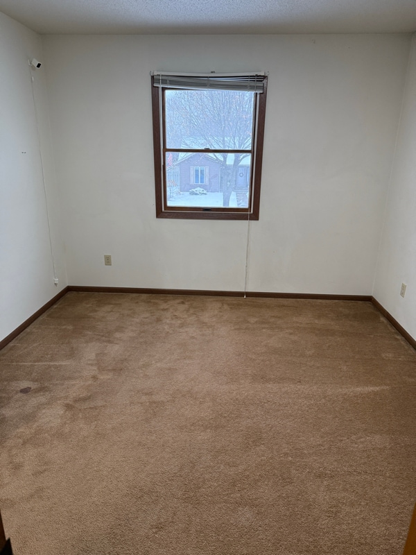 Building Photo - 512 L Hauser Rd