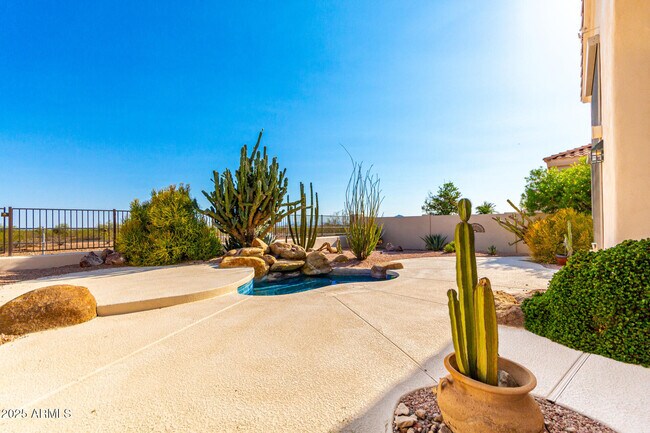 Building Photo - 11627 E Bella Vista Dr