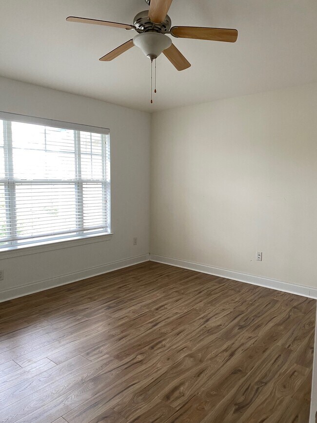 Master Bedroom - 225 Presidents Cup Way
