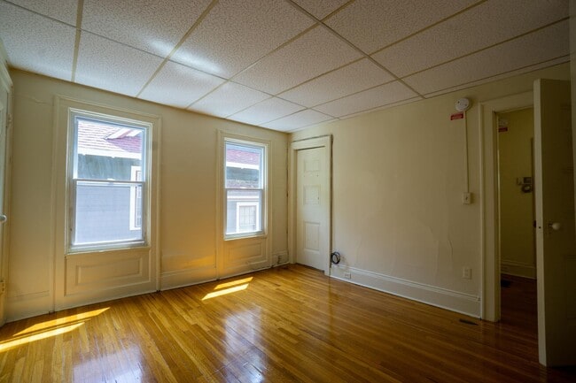 Building Photo - 117 Concord Pl