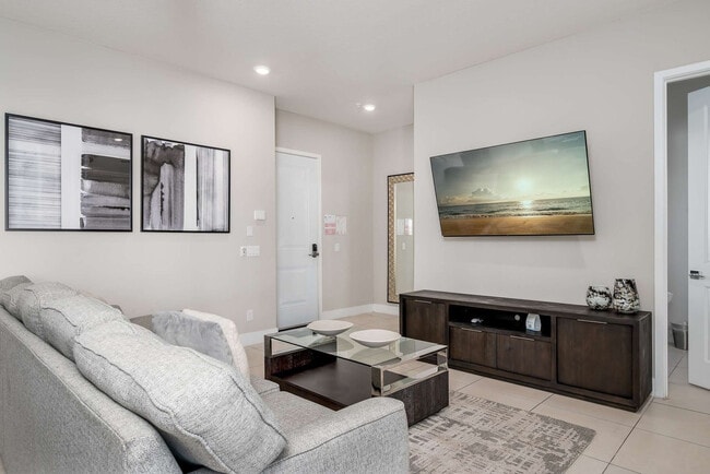 Building Photo - 7770 Sandy Ridge Dr