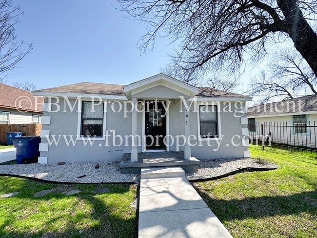 Primary Photo - 203 Ave B