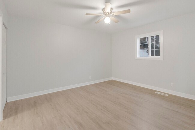 Building Photo - 22339 Strassburg Ave