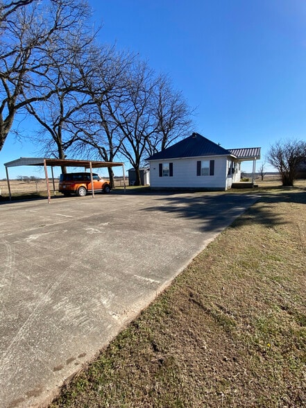 Building Photo - 3309 8th St