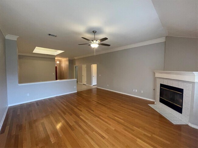 Building Photo - 6605 Needham Ln