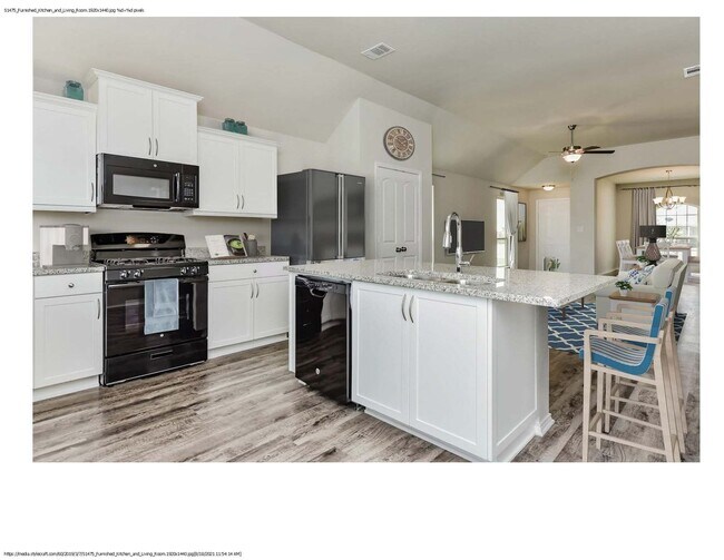 Building Photo - COMING SOON.... LIKE NEW - 3 Bedroom, 2 Ba...