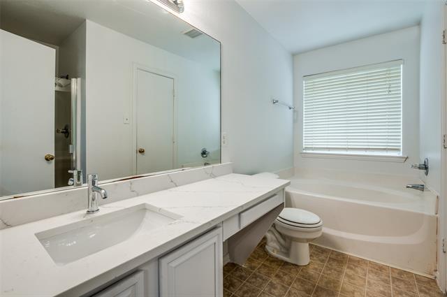 Building Photo - 213 Port Ingleside Dr