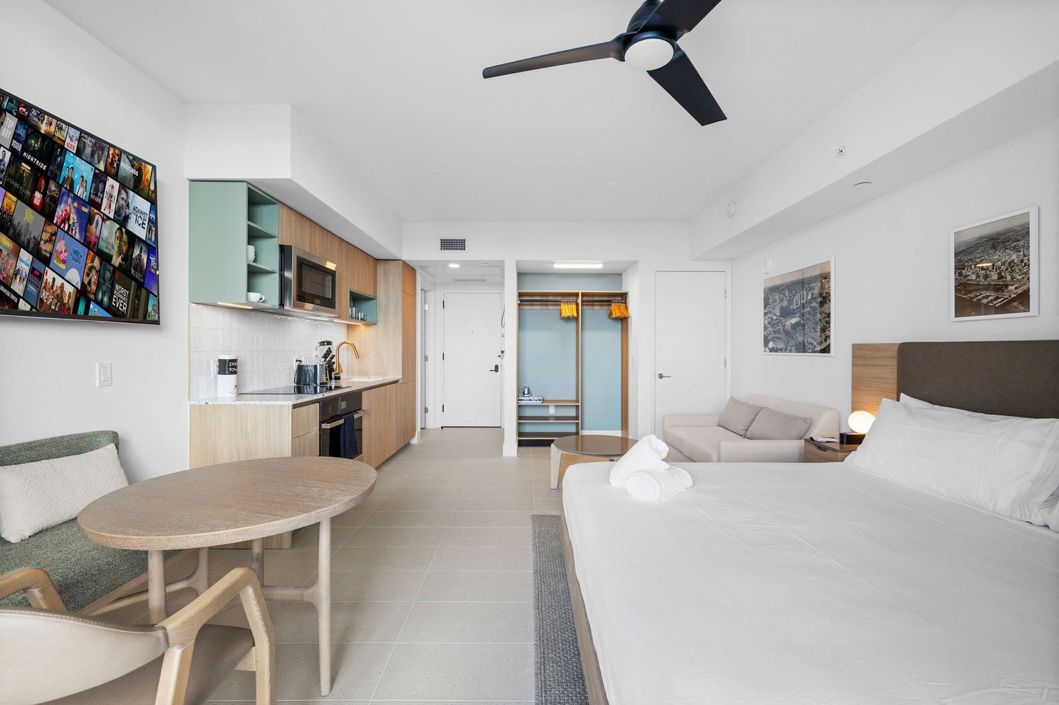 Building Photo - 159 NE 6th St