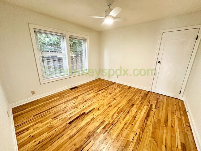 Building Photo - 4-Bedroom 2-Bathroom Mid-Century Ranch wit...