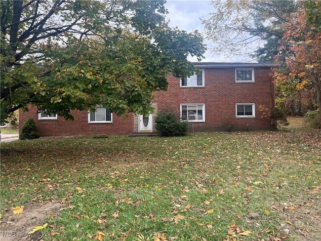 Primary Photo - 476 Graham Rd