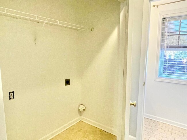 Building Photo - 172 Baldwin Ct