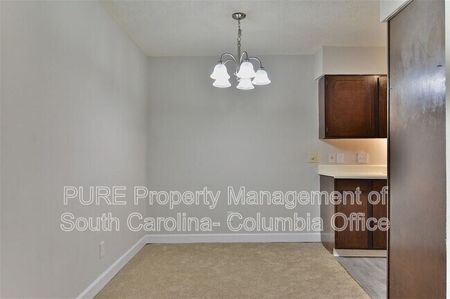 Building Photo - 1222 Old Manor Rd