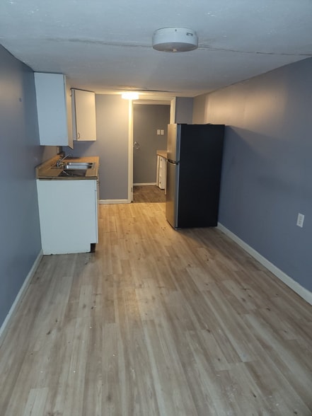 Building Photo - 55 Cotter Ave