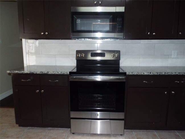 Building Photo - 17322 Baronshire Dr