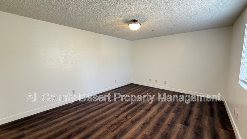 Building Photo - 32525 Canyon Vista Rd