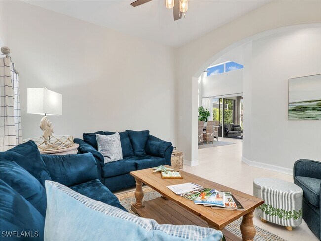 Building Photo - 6096 Dogleg Dr