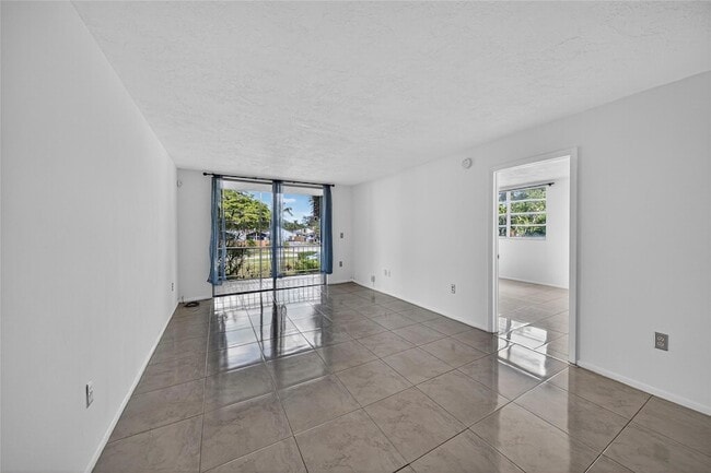 Building Photo - 7300 NW 17th St