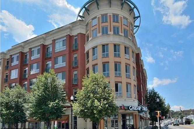 Building Photo - 2200 N Westmoreland St