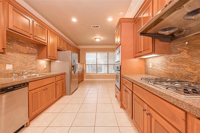 Building Photo - 14426 Summerleaf Ln