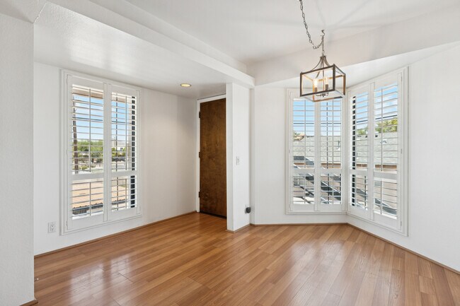 Building Photo - 4327 N 28th St