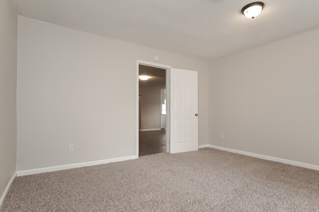 Building Photo - 2505 Texas Ave