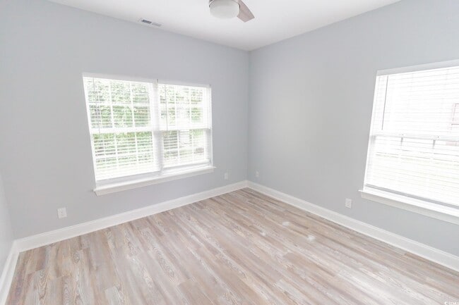 Building Photo - 1309 Painted Tree Ln