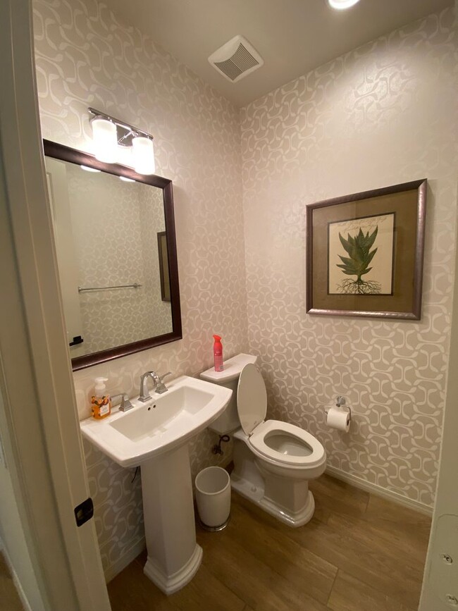 Building Photo - Exceptional Remodeled & Professionally Fur...