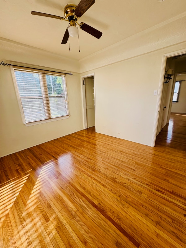 Building Photo - 2620 Graham Ave