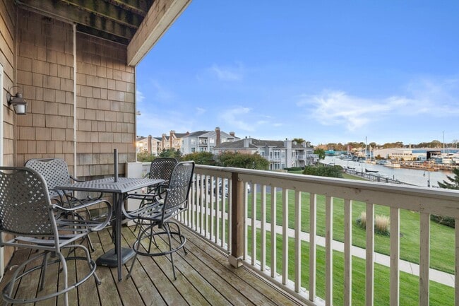 Building Photo - 4 Gas Light Dr