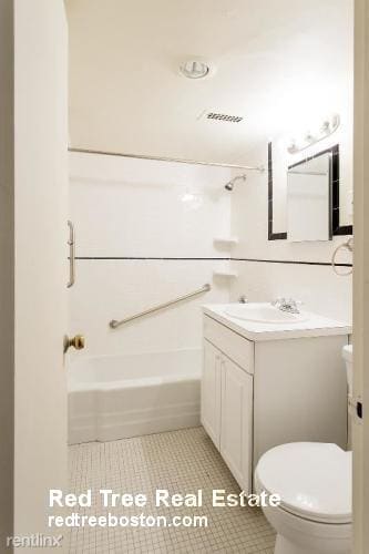 Building Photo - 101 Monmouth St