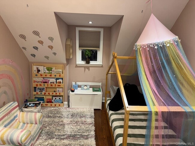 Building Photo - 48 Jefferson Rd