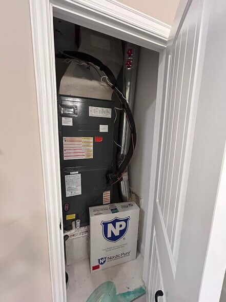 HVAC - 1735 Wittington Pl