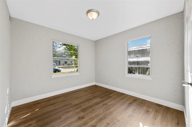 Building Photo - 1502 Kent Dr