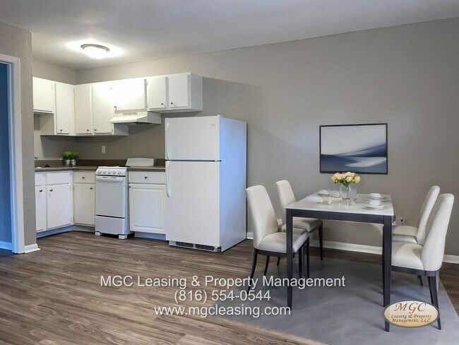 Building Photo - Le Grand Apartments - Ask about our June Move-In Specials!