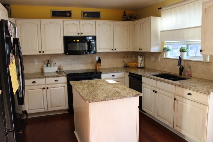 Kitchen - 2526 WOODROSE PL