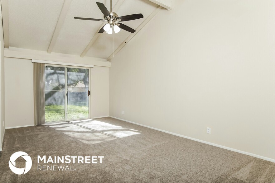 Building Photo - 1031 Mercer Dr