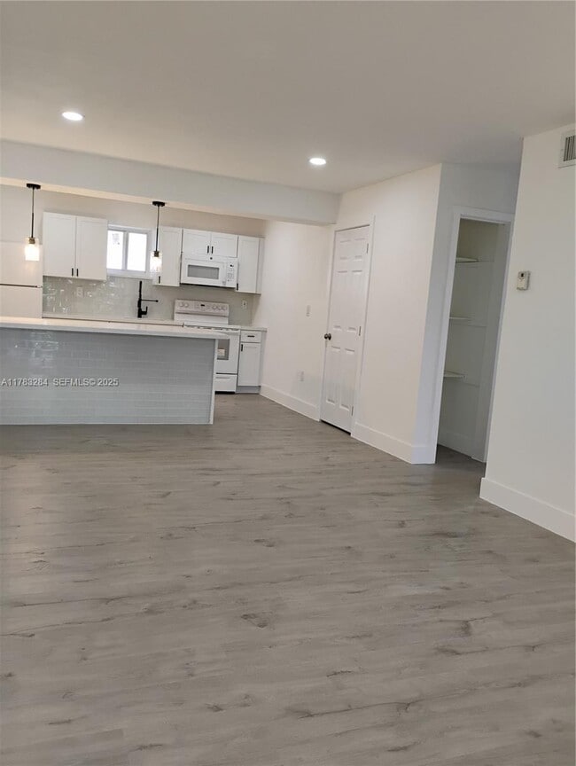 Building Photo - 2155 SW 72nd Ave