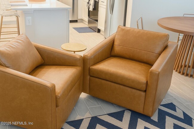 Building Photo - 1063 Farwell St