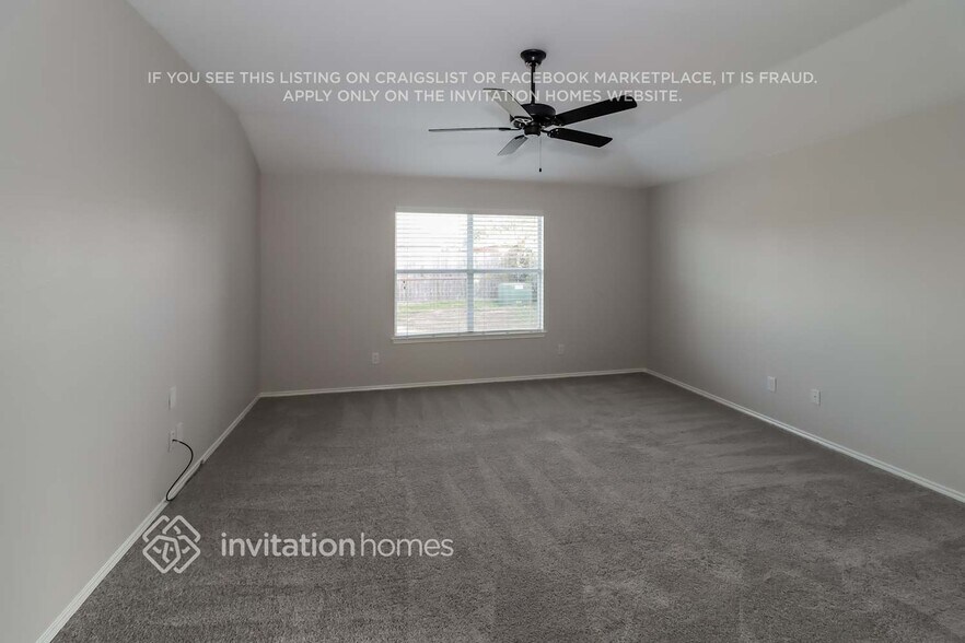 Building Photo - 3405 Charing Cross Rd