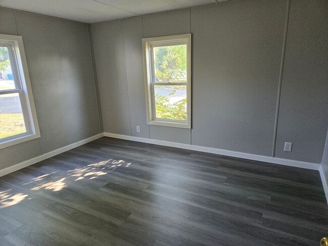 Building Photo - 10317 Deadwood Ct