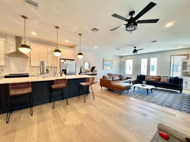 Building Photo - 4740 Legacy Park Dr