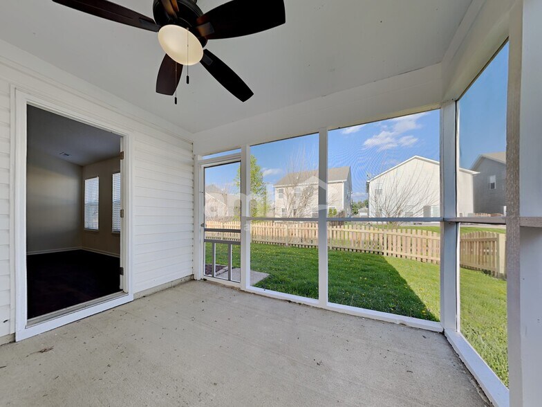 Building Photo - 15522 Dry Creek Rd