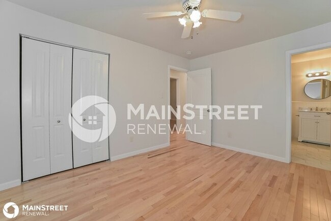 Building Photo - 5706 MATLOCK DR, KNOXVILLE, TN 37921