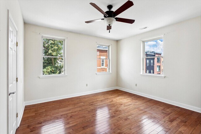 Building Photo - 1935 N 18th St