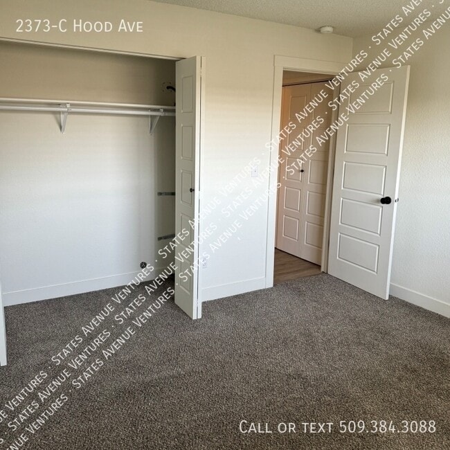 Building Photo - 2373 Hood Ave