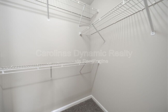 Building Photo - 514 Turning Leaf Way