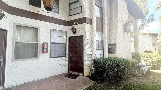 Building Photo - 1412 Everton Pl